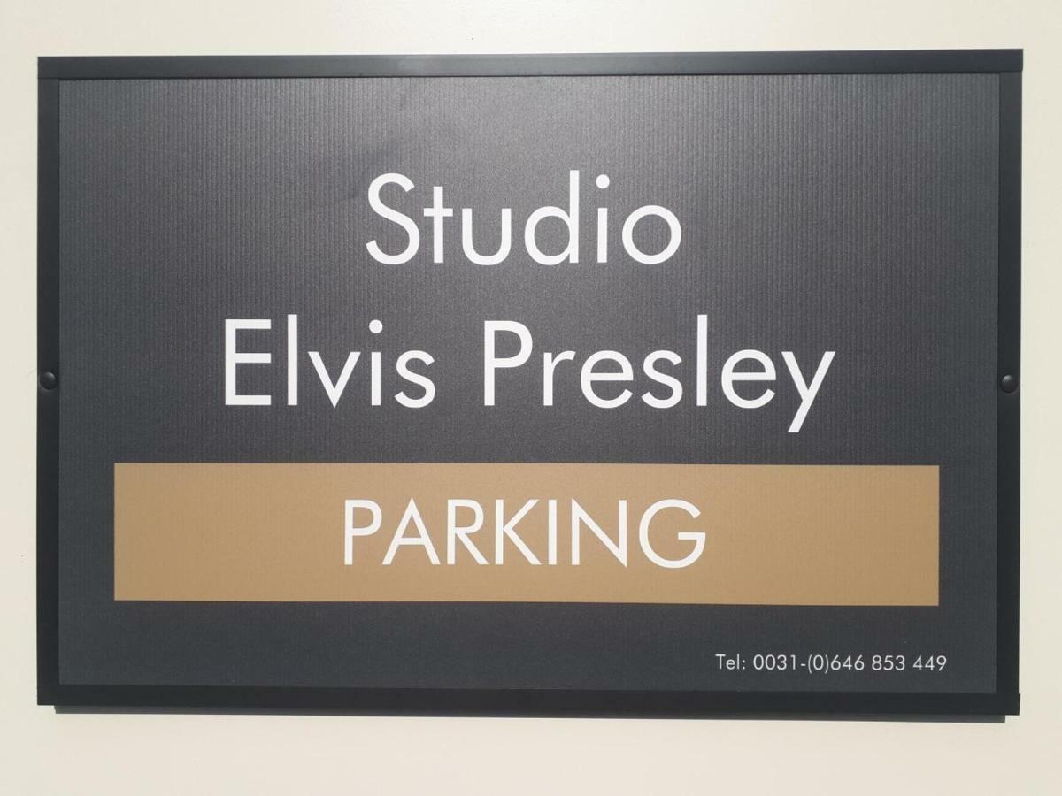 Elvis Presley Private Studio With Kitchen And Airconditioning Goes Exterior foto